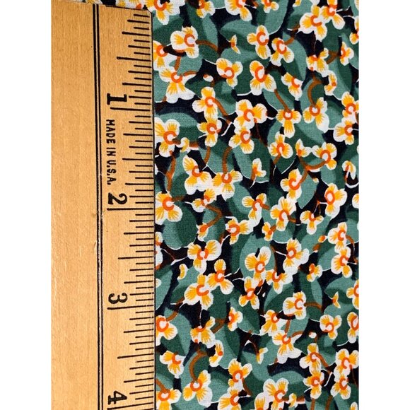 Floral Cotton Fabric 1 Yard Green & Yellow 36" Wide Sewing & Crafts Material - Picture 3 of 13